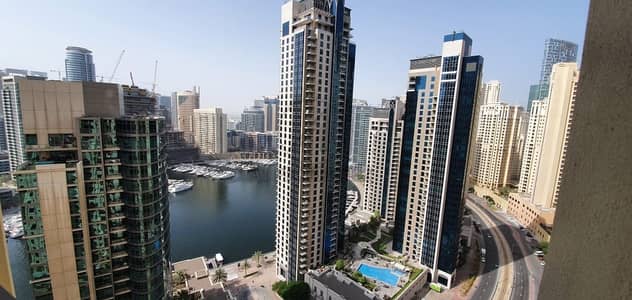 Bright 2 BHK Full Marina View | Well Maintained Bright 2 BHK Full Marina View | Well Maintained