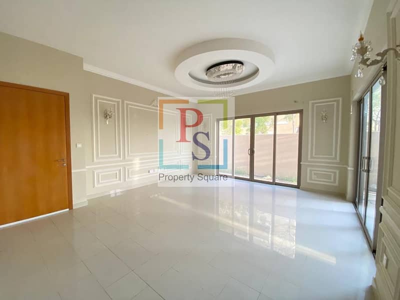 Adorable offer 4 BR Townhouse ! Hot Deal ! Stunning View ! Available ! Adorable offer 4 BR Townhouse ! Hot Deal ! Stunning View ! Available !