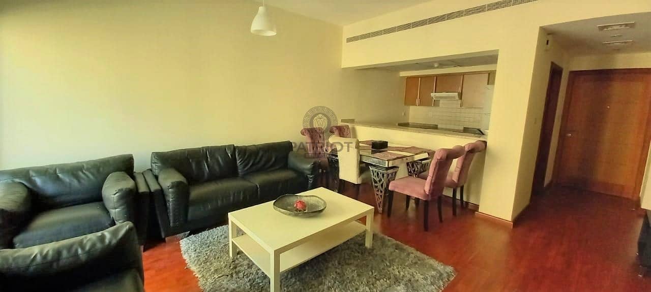 21 Fully Furnished | Upgraded | Multiple Cheques |