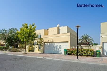 Type 7 | Upgraded |Lake View| Private Pool| VOT