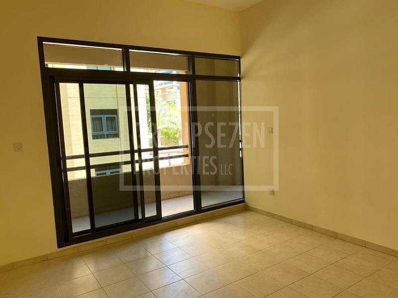 2 3 Beds Apartment for Rent in Greens