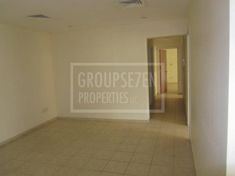 10 3 Beds Apartment for Rent in Greens