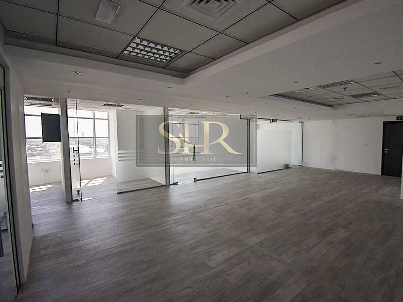 3 Bright I Partitions I Wooden flooringI Vacant