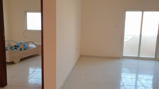 Huge 1BHK with balcony only 22K near Emerrats NBD Muwaileh Commercial