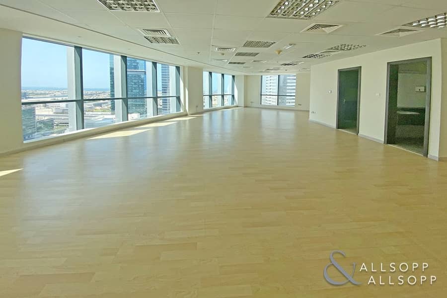 6 Fitted Office | Spacious Unit | Available Now