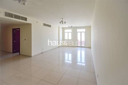 Spacious | 3 BR | Chiller Free | Vacant Spacious | 3 BR | Chiller Free | Vacant