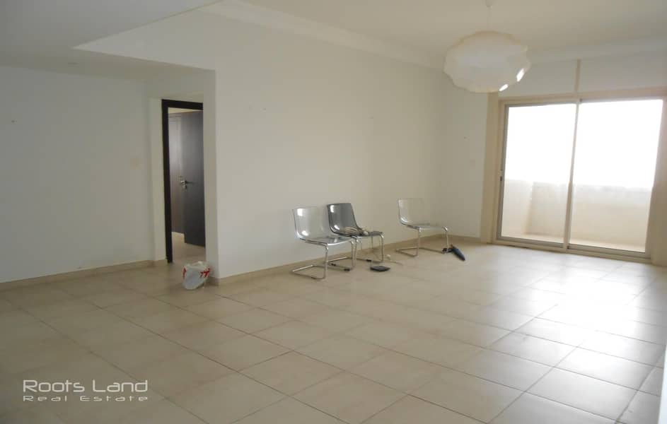 Well maintained apartment with great view Well maintained apartment with great view