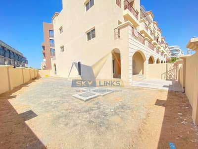 Elegant 4 BR +Maid TH| Pool |Roof Trance Elegant 4 BR +Maid TH| Pool |Roof Trance