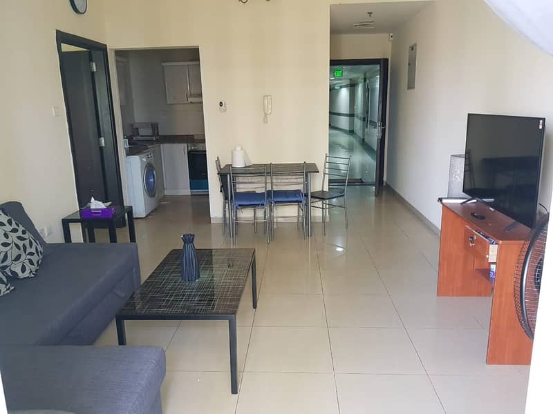 FURNISHED 1 BED LAKE VIEW  NEXT TO JLT METRO