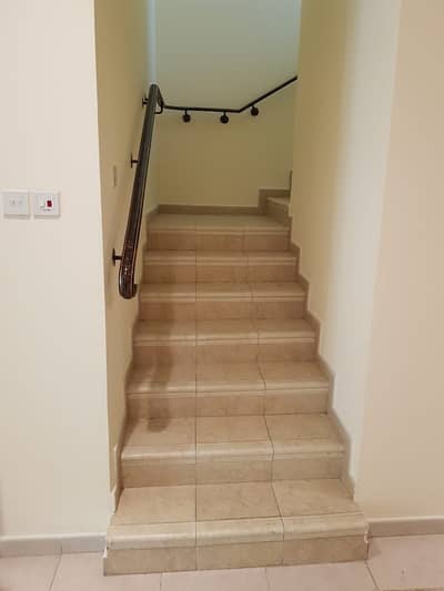 Available Good villa in Seashore Community