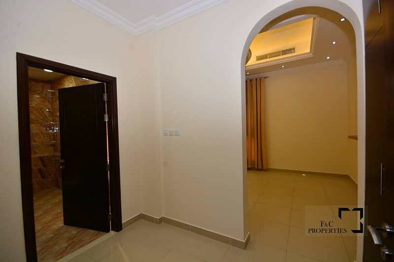 11 Renewed 3 br | Big Majilis | Large Maid Room