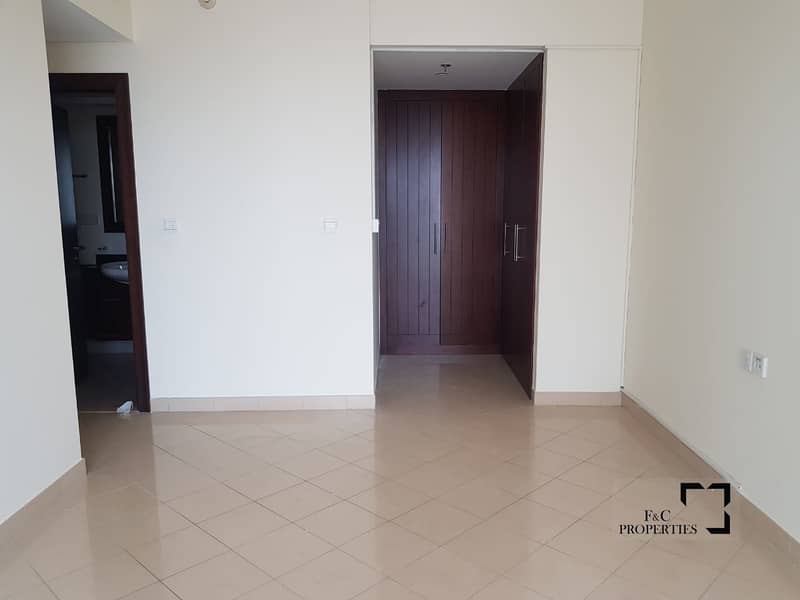6 Full Golf and Lake view 2 bedroom