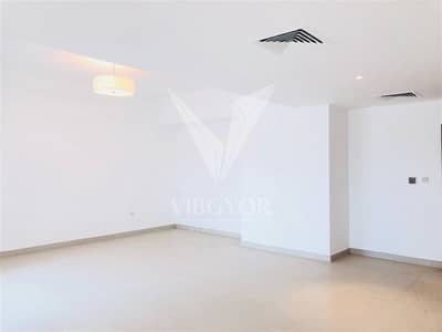 Vacant and Largest 2BR | 2 Parking Vacant and Largest 2BR | 2 Parking