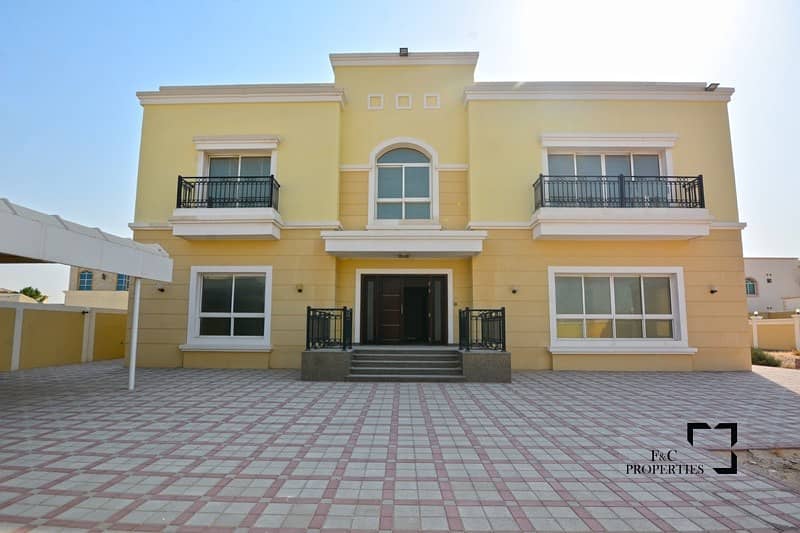 28 Brand New | 5br+Servant Quarters+Outside Majilis