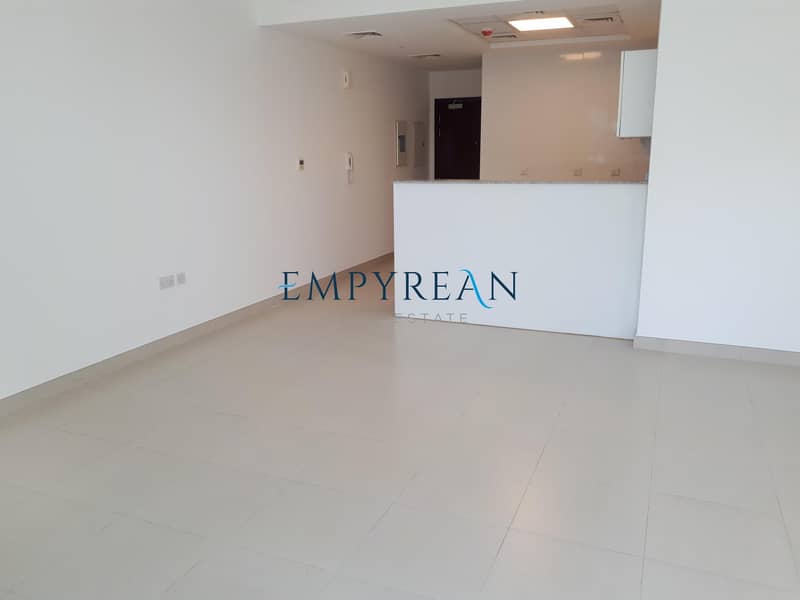 Spacious 1 BHK in a community lifestyle Spacious 1 BHK in a community lifestyle
