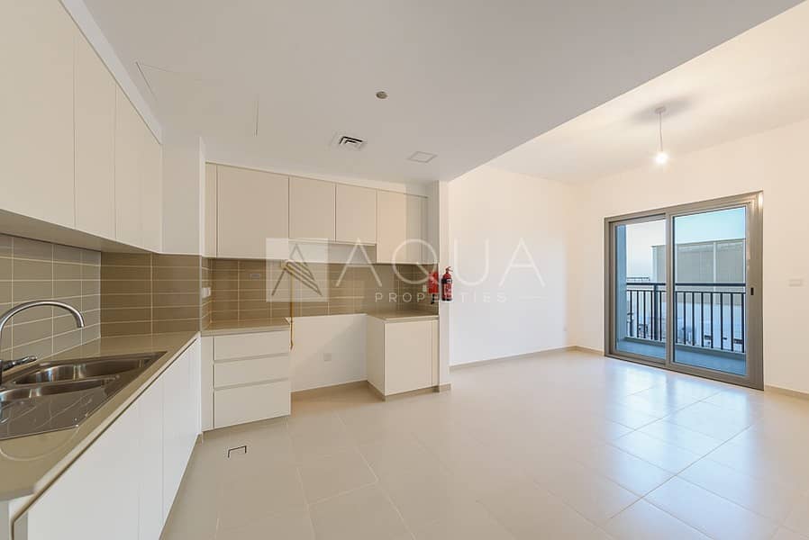 Balcony | Unfurnished Unit | 12 Cheques