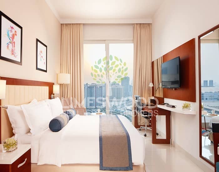 Contemporary 1br Hotel Suites in Dubai Sports City