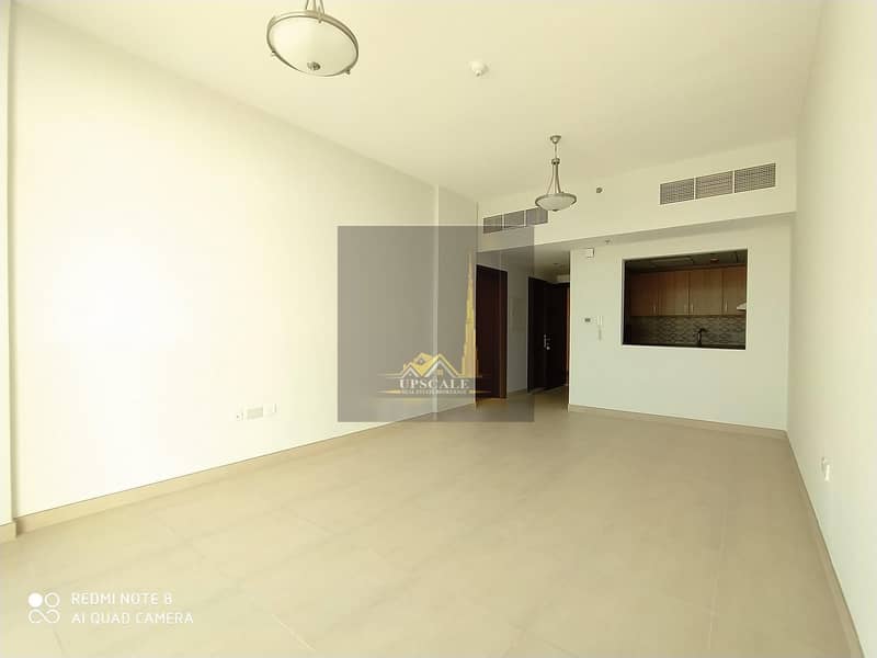 Bright and Spacious !! 1 Bedroom in Dubai Investment Park (Phase 1)
