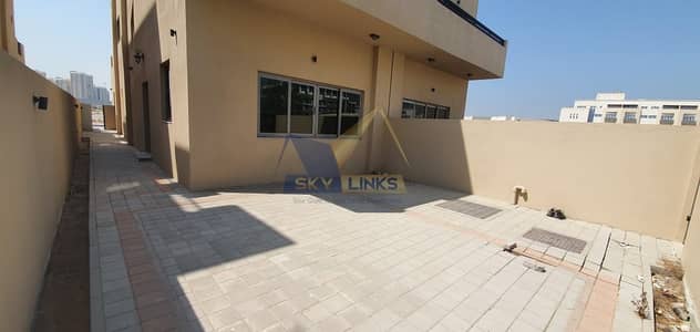 Spacious l Bright 4BR+Maid Spacious l Bright 4BR+Maid
