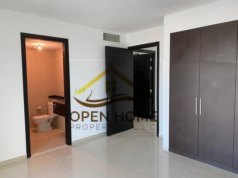 19 Great Deal and Spacious 2Br Apartment @ Rak Towers