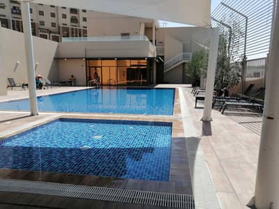 Massive 2 bed room 4 bath+Maids +pool gym + Inside Super Mart Massive 2 bed room 4 bath+Maids +pool gym + Inside Super Mart