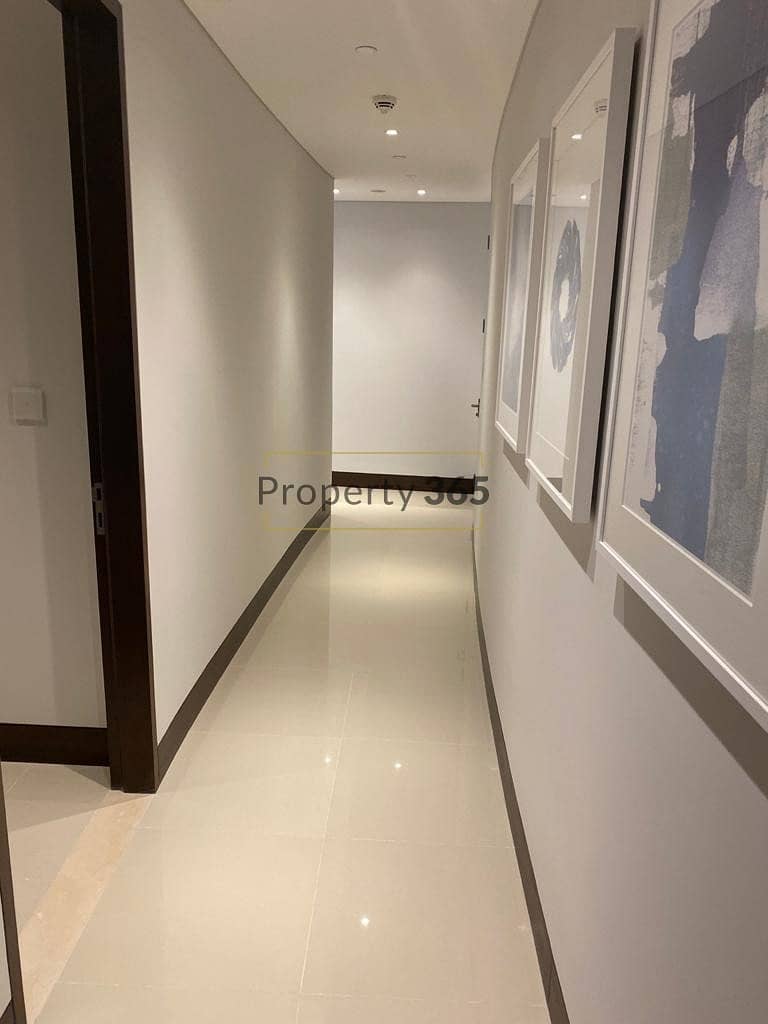 5 Fully Furnished / 3 bedrooms with Maid`s Room @ The Address  Sky View Tower