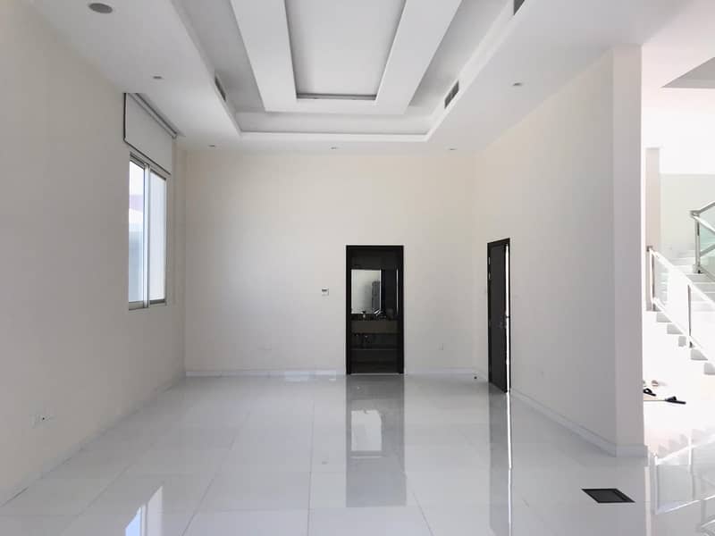Super Lux villa for rent in Al Khawaneej (5 master bedrooms + hall + large majlis +2 kitchen + maid room)