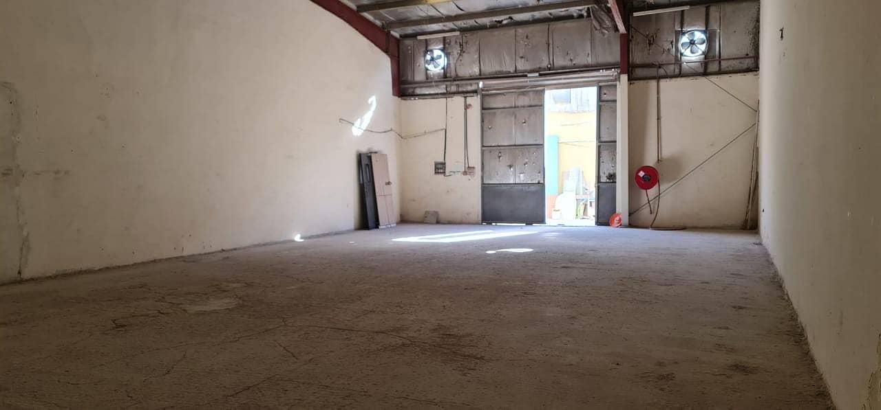 2400 square feet Warehouse with 3 Phase SEWA in Industrial area 13, Sharjah