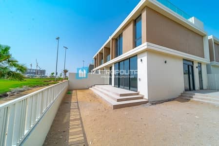 Exclusive|Premium location|18 hole full golf view Exclusive|Premium location|18 hole full golf view
