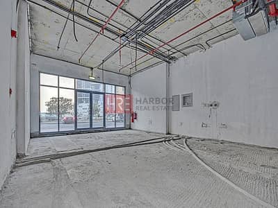 Prime Location | High-rise residential tower Prime Location | High-rise residential tower