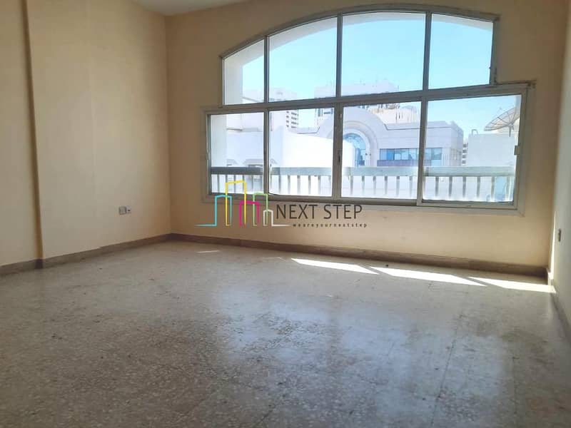 Large 2 Bedroom Apartment