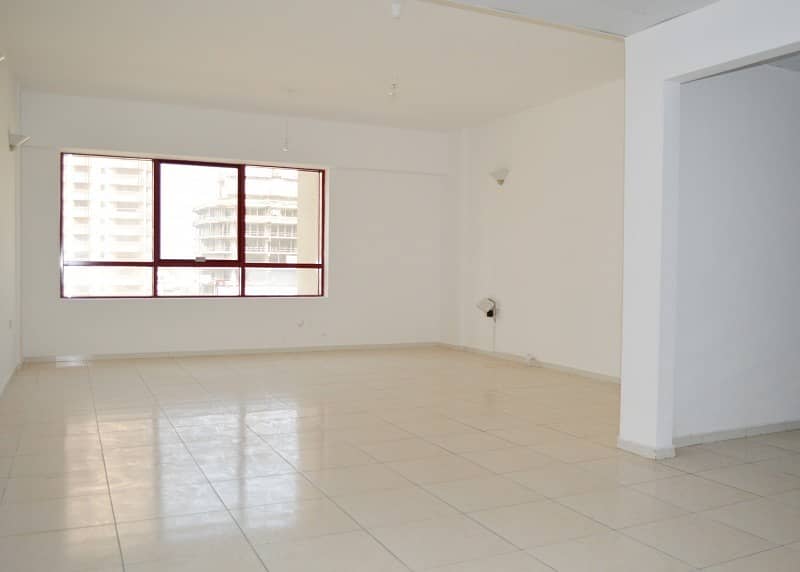 Hot Deal! 3BR @75k/yr. | 4 Cheques 3BR Plus Laundry