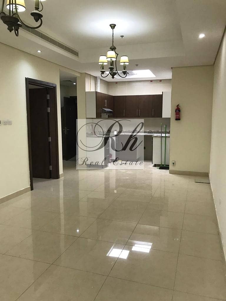 9 BEAUTIFUL AND SPACIOUS 1 BEDROOM APARTMENT FOR SALE