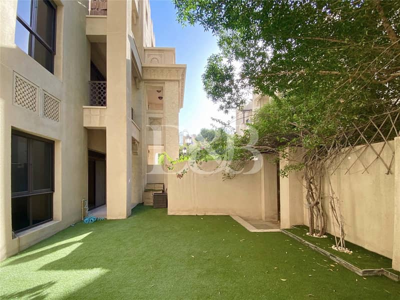 Private Garden | Spacious | Chiller Free | 2 Bed