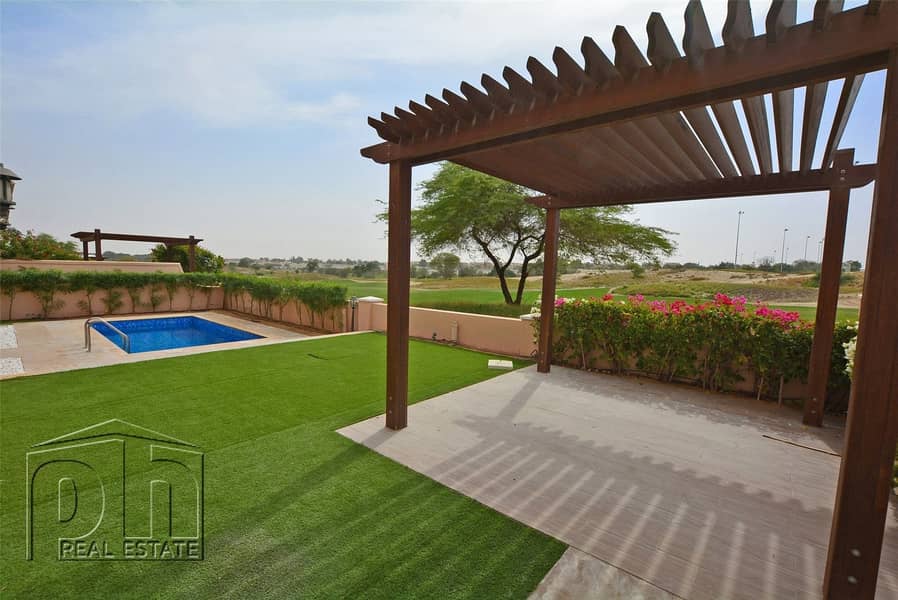 Golf Course View | Immaculate | VOT
