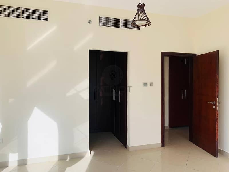 15 BEAUTIFUL UNFURNISHED  2 BEDROOM APARTMENT  IN CLUSTER A Dubai gate 2