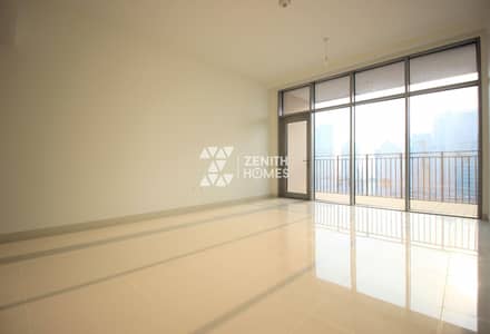 Spacious | Bright | Chiller Free | Sea View Spacious | Bright | Chiller Free | Sea View