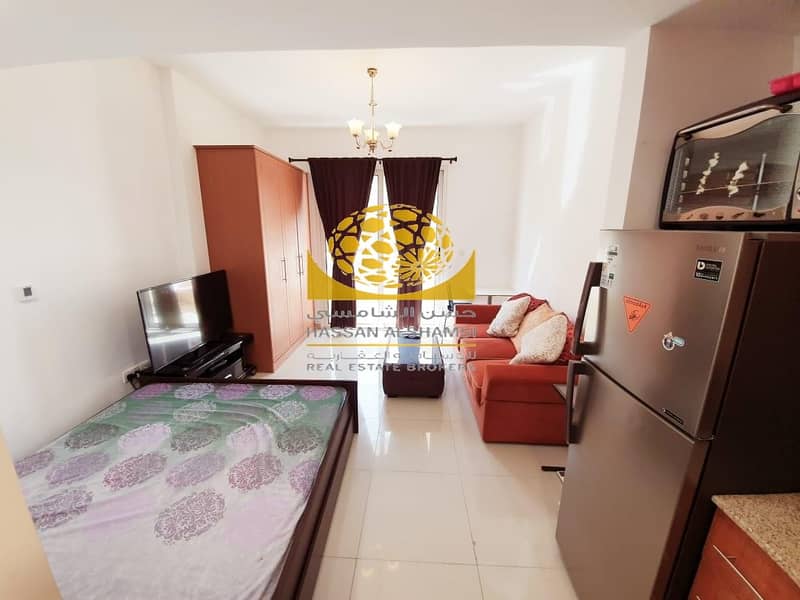 3 Exclusive-Well Maintained-Furnished On High Floor