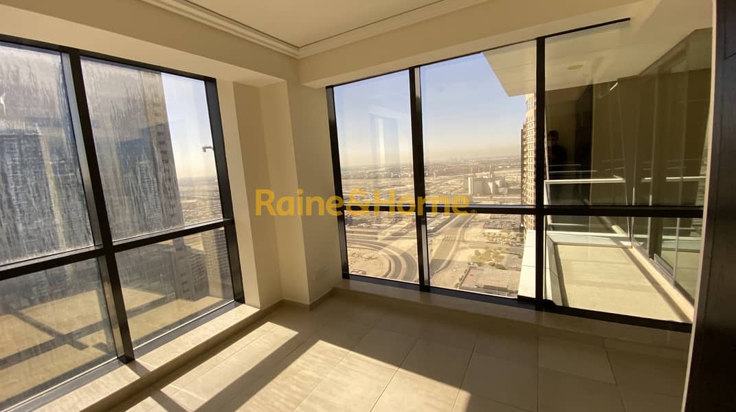 Overlooking Jumeirah Heights | 3BR + Maid for Rent