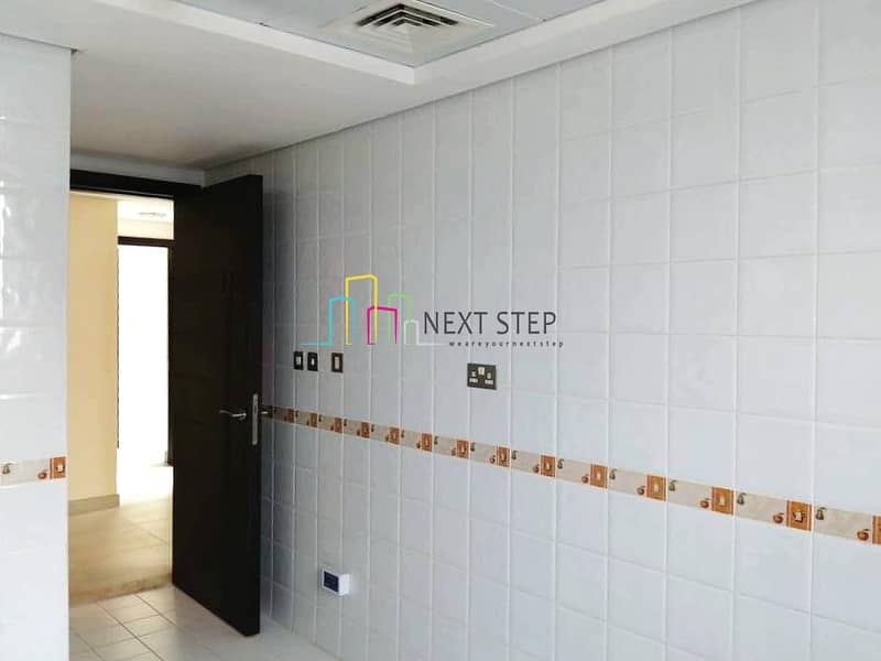 14 Well Renovated 2 Bedroom Apartment with Facilities & Parking