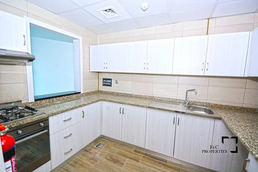6 Pool View | Fitted Kitchen | 2 Months Free