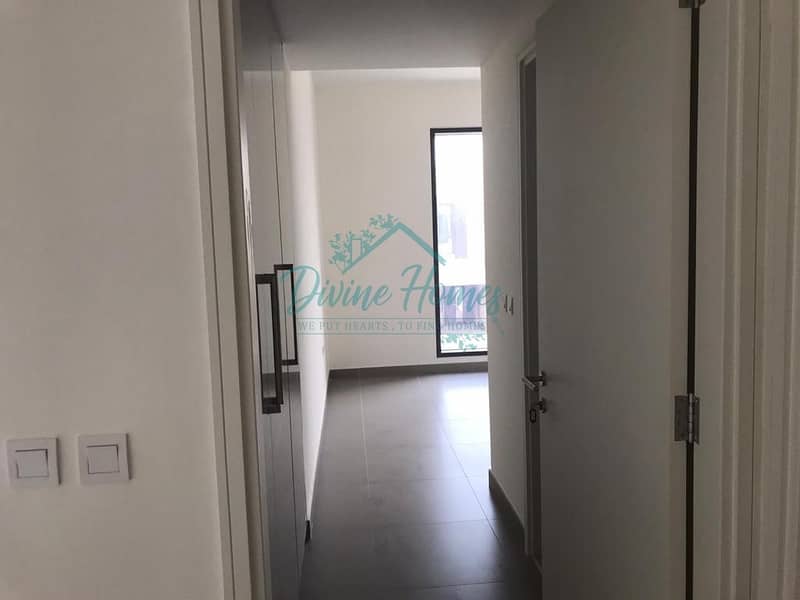 8 Single Row | Park View | 3 Bed + Maids