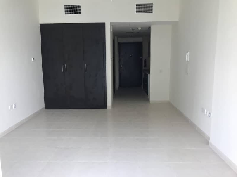 HOT DEAL HURRY UP STUDIO IN ROYAL RESIDENCE 2 HOT DEAL HURRY UP STUDIO IN ROYAL RESIDENCE 2