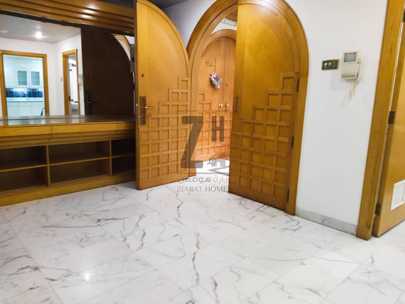 8 Fascinating 2 Bedrooms apartment in the heart of Al Khalidyah