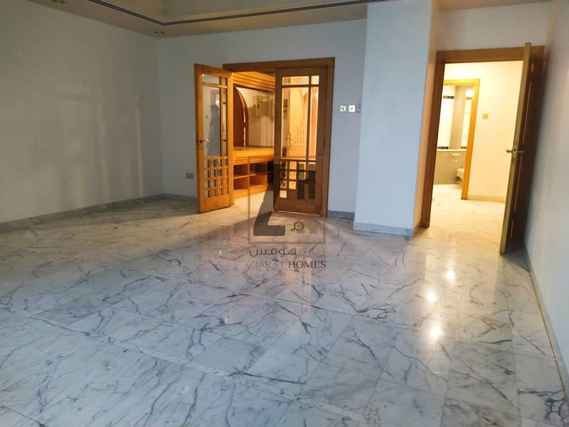 9 Fascinating 2 Bedrooms apartment in the heart of Al Khalidyah