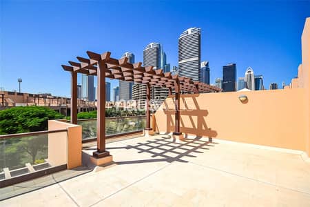 Vacant | 4 bed + maids | Pool + Park Views Vacant | 4 bed + maids | Pool + Park Views