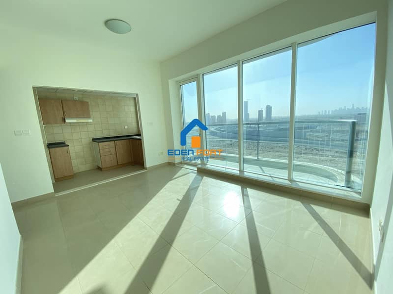 Hot Deal One Bedroom Unfurnished Apartment Hot Deal One Bedroom Unfurnished Apartment