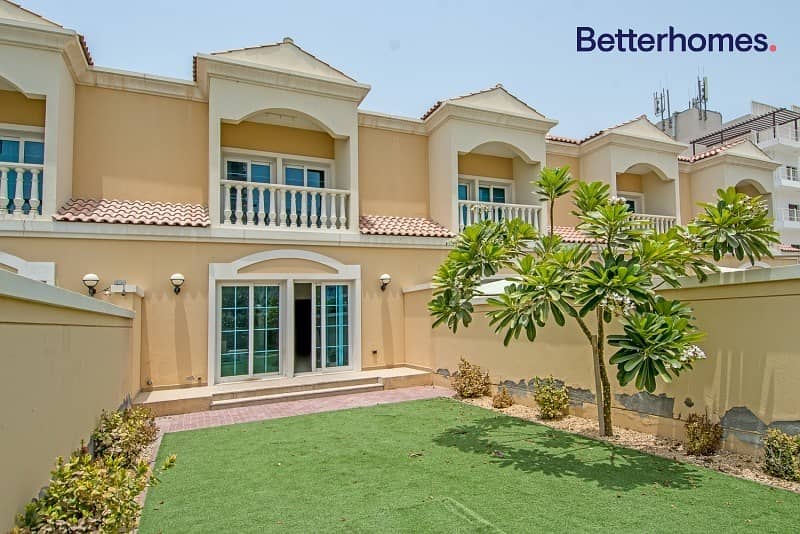 Perfectly Maintained | Upgraded to 2 Bedroom