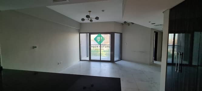 SPACIOUS 2 BEDROOM SPACIOUS 2 BEDROOM