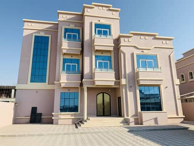 Brand New 11 Master Bedrooms Villa with Huge Yard for Rent Brand New 11 Master Bedrooms Villa with Huge Yard for Rent
